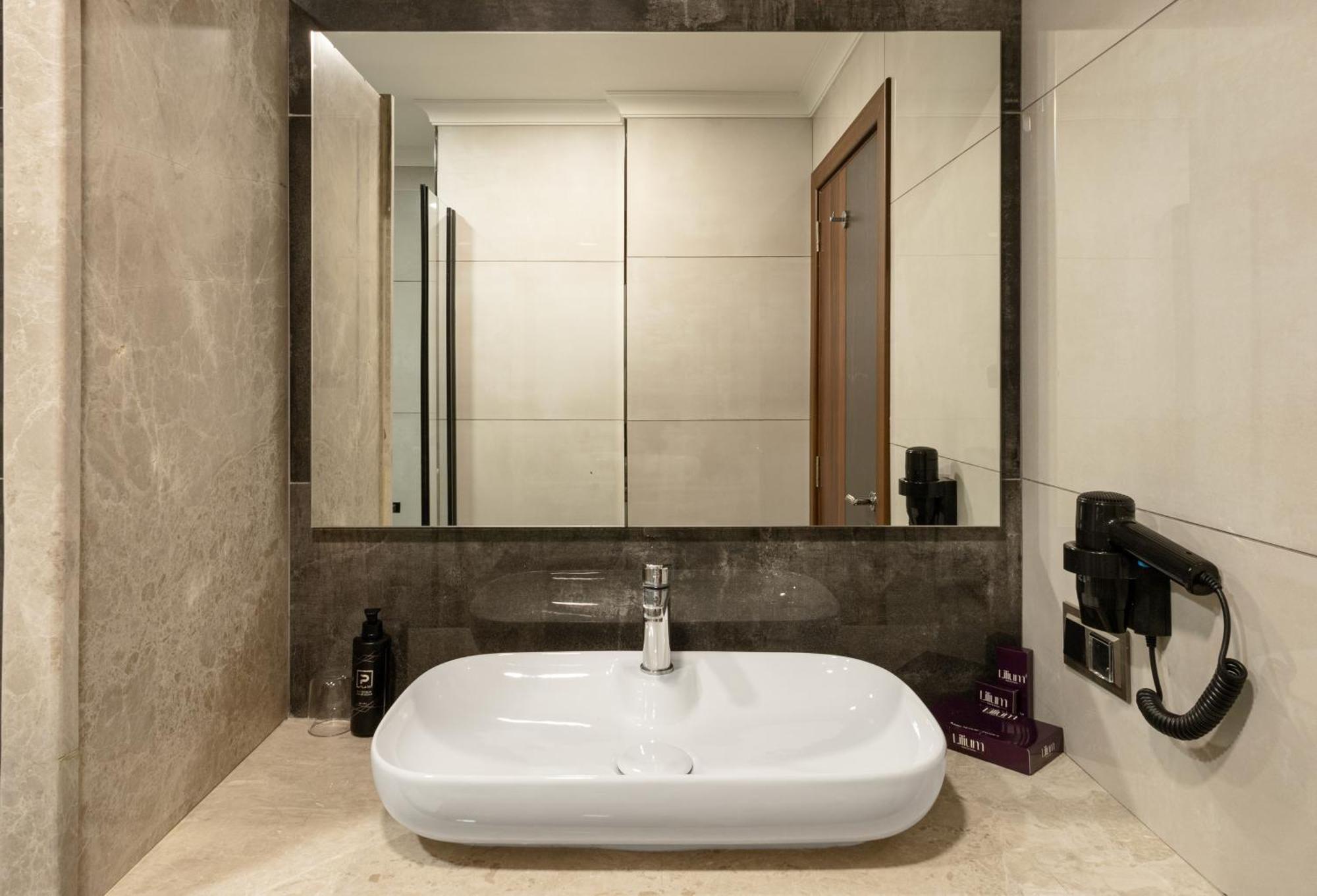 Lilium Hotel & Suites Bursa Buitenkant foto