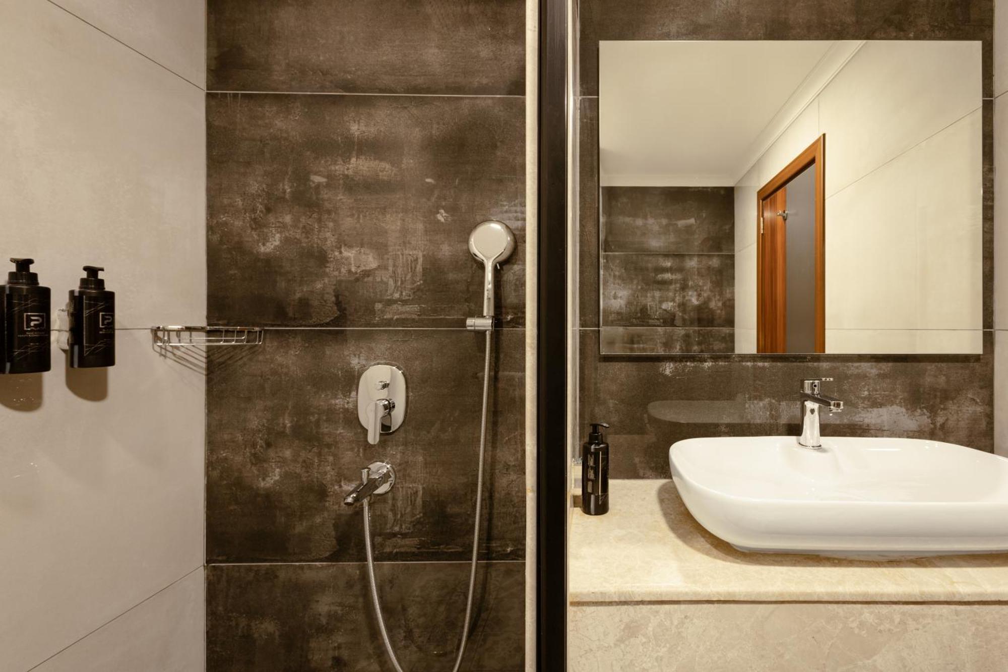 Lilium Hotel & Suites Bursa Buitenkant foto